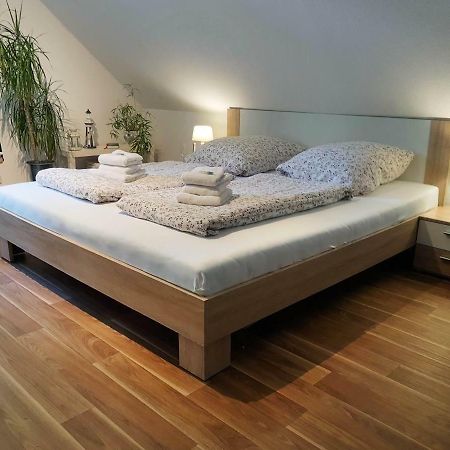 Charmante Ferienwohnung 3 Zimmer Kueche Bad zentrale Lage Hagen im Bremischen Exterior foto