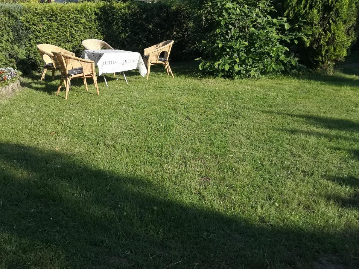 Charmante Ferienwohnung 3 Zimmer Kueche Bad zentrale Lage Hagen im Bremischen Exterior foto