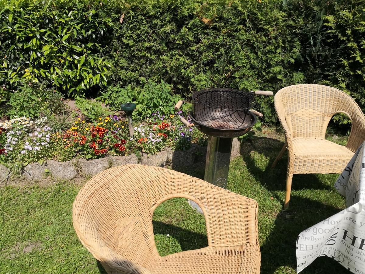 Charmante Ferienwohnung 3 Zimmer Kueche Bad zentrale Lage Hagen im Bremischen Exterior foto